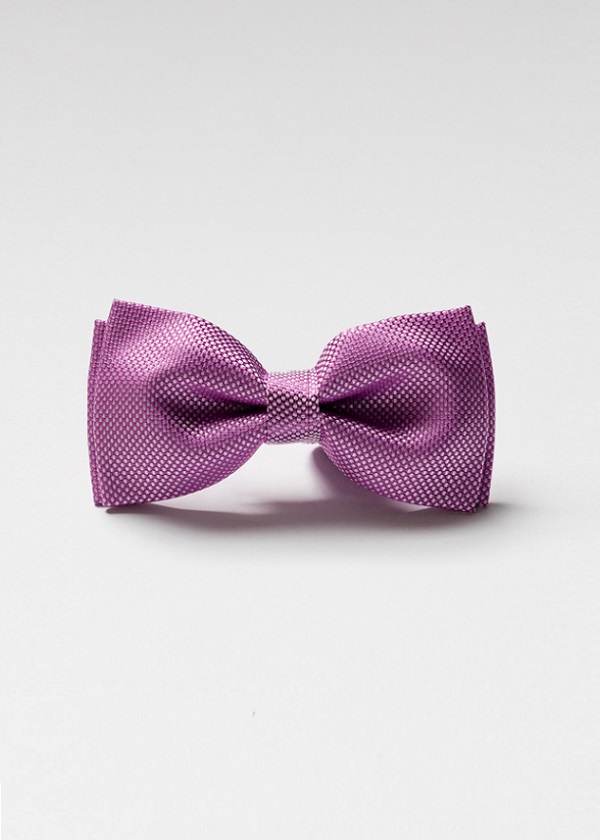 Purple bow tie