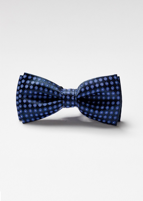 Dark blue bow tie