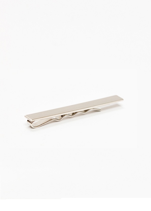 Smooth tie clip