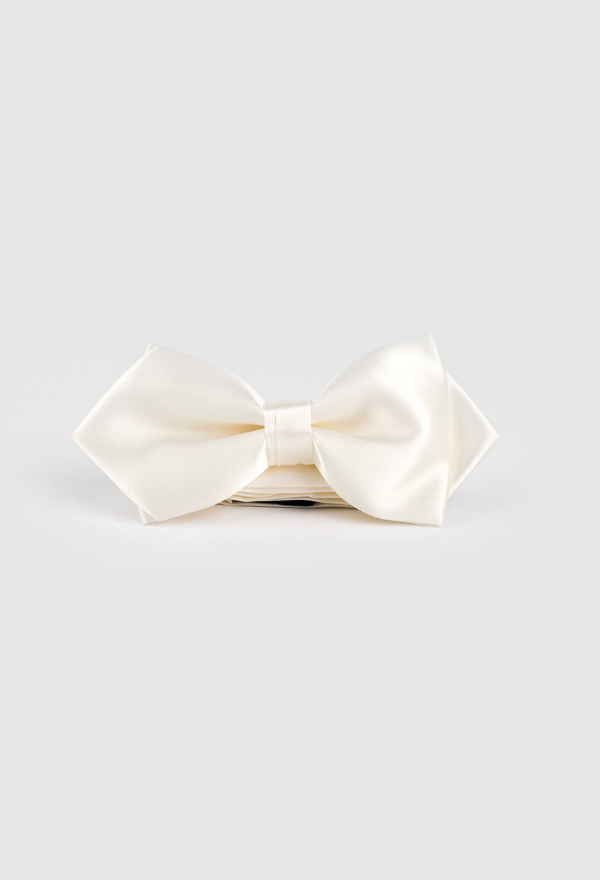 Cream bow tie